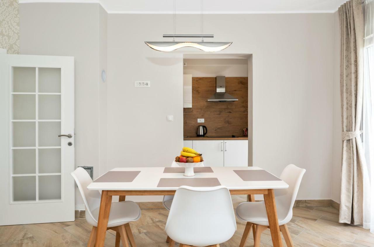 Aaa Anic Amazing Apartments Deluxe スプリト エクステリア 写真