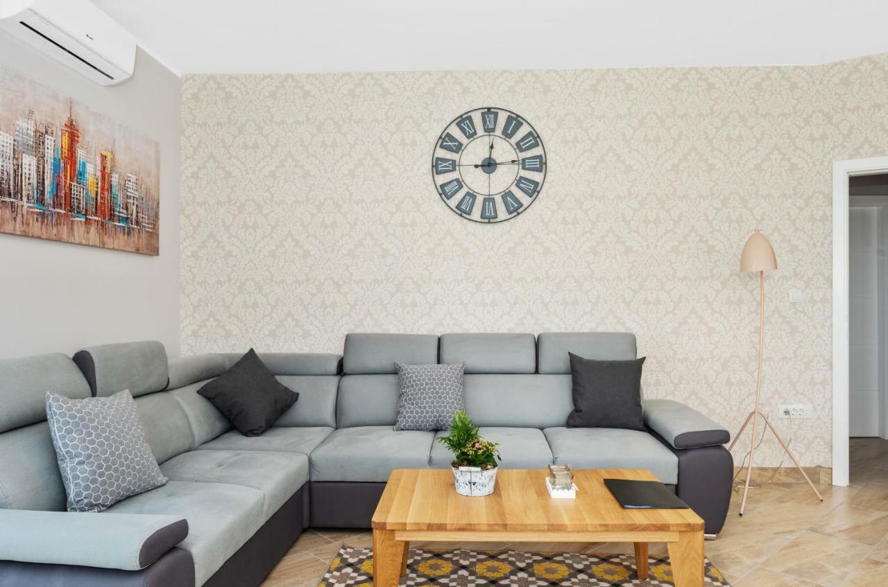 Aaa Anic Amazing Apartments Deluxe スプリト エクステリア 写真